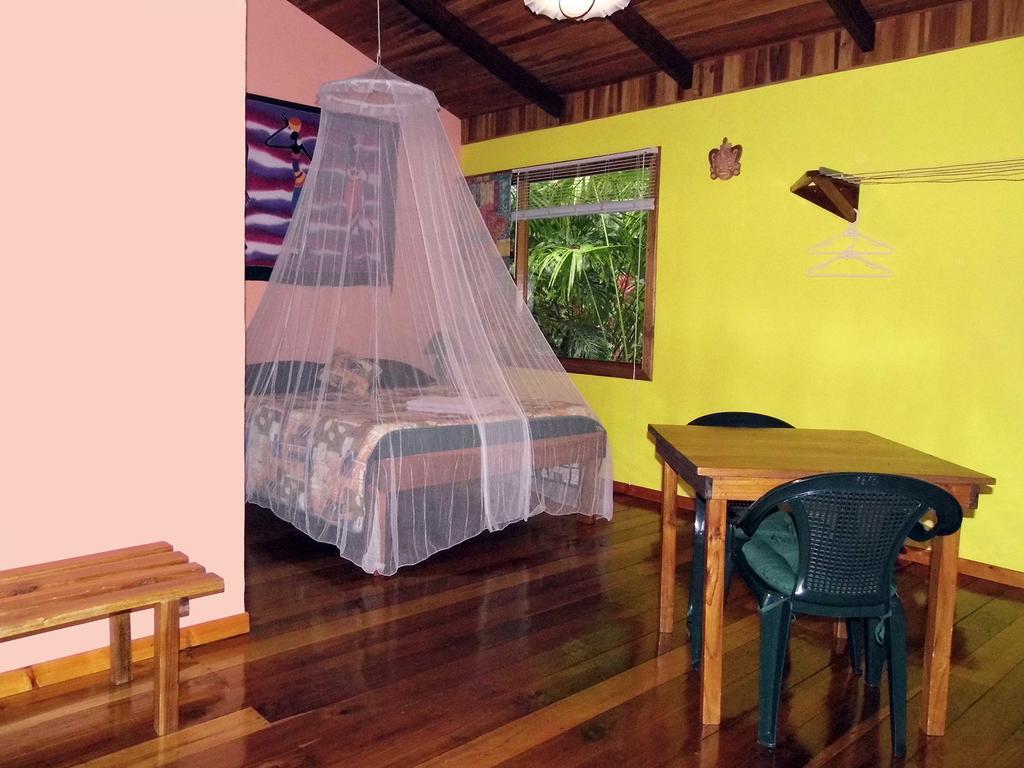 El Colibri Lodge Manzanillo  Buitenkant foto